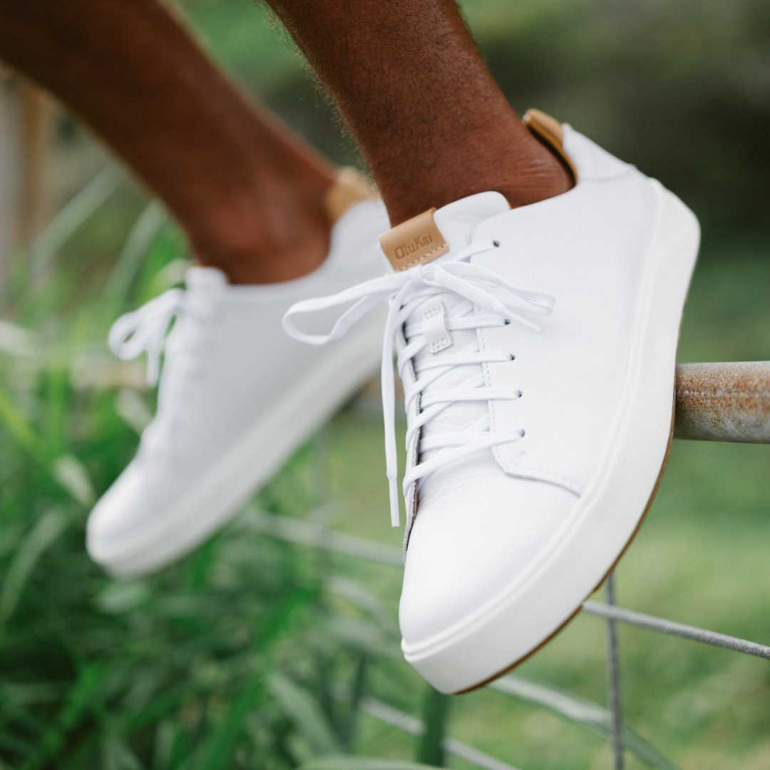 OluKai | Lae‘ahi Lī ‘Ili Men's Leather Sneakers - Bright White