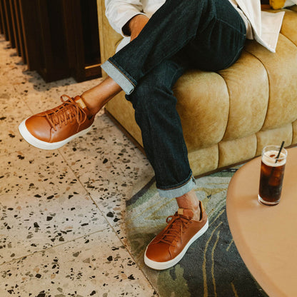 OluKai | Lae‘ahi Lī ‘Ili Men's Leather Sneakers - Kukui Brown
