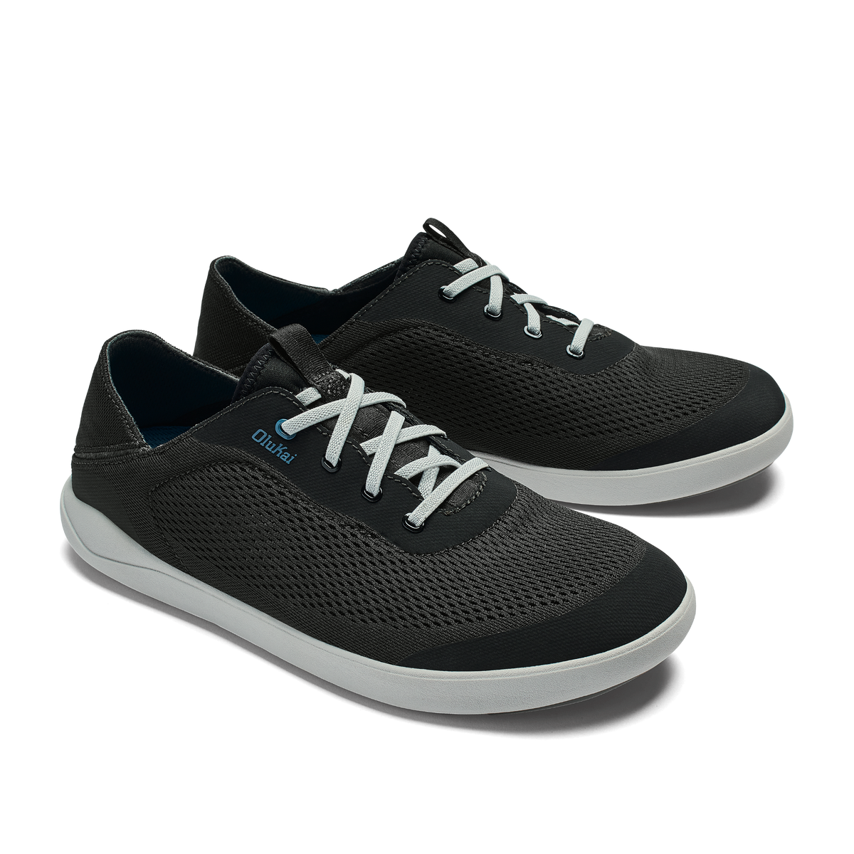 OluKai | Moku Pae Men's Boat Shoes - Black / Blue Coral