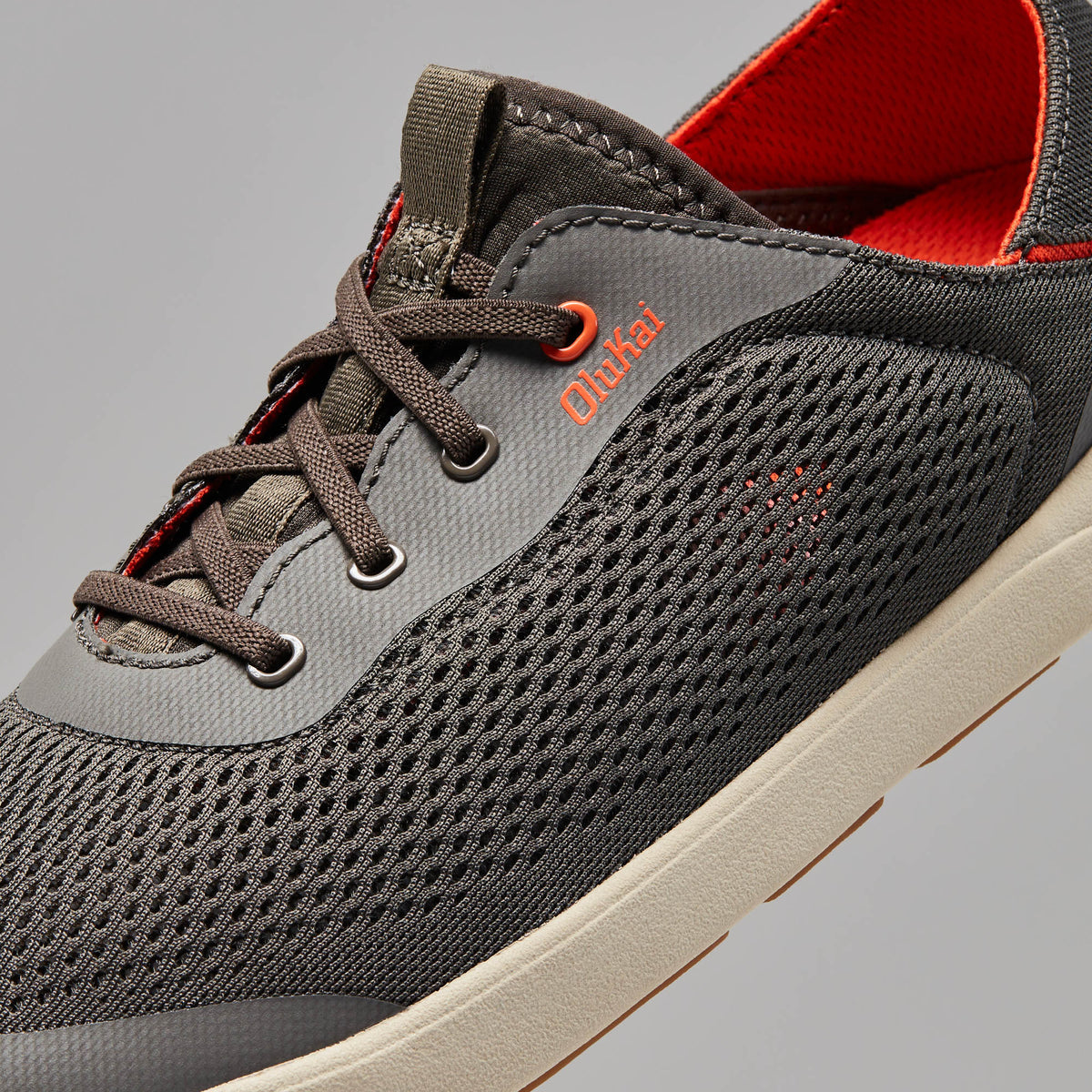 OluKai | Moku Pae Men's Boat Shoes - Island Salt / Koi