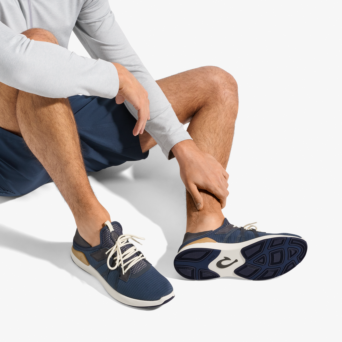 OluKai | Mio Lī - Trench Blue / Natural | Olukai