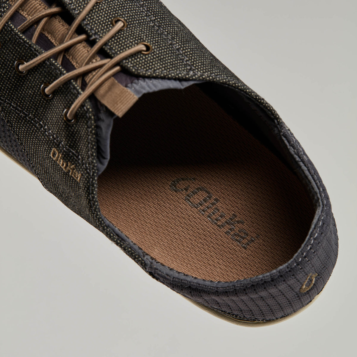 OluKai | Nohea Moku Men's Boat Shoes - Charcoal / Clay