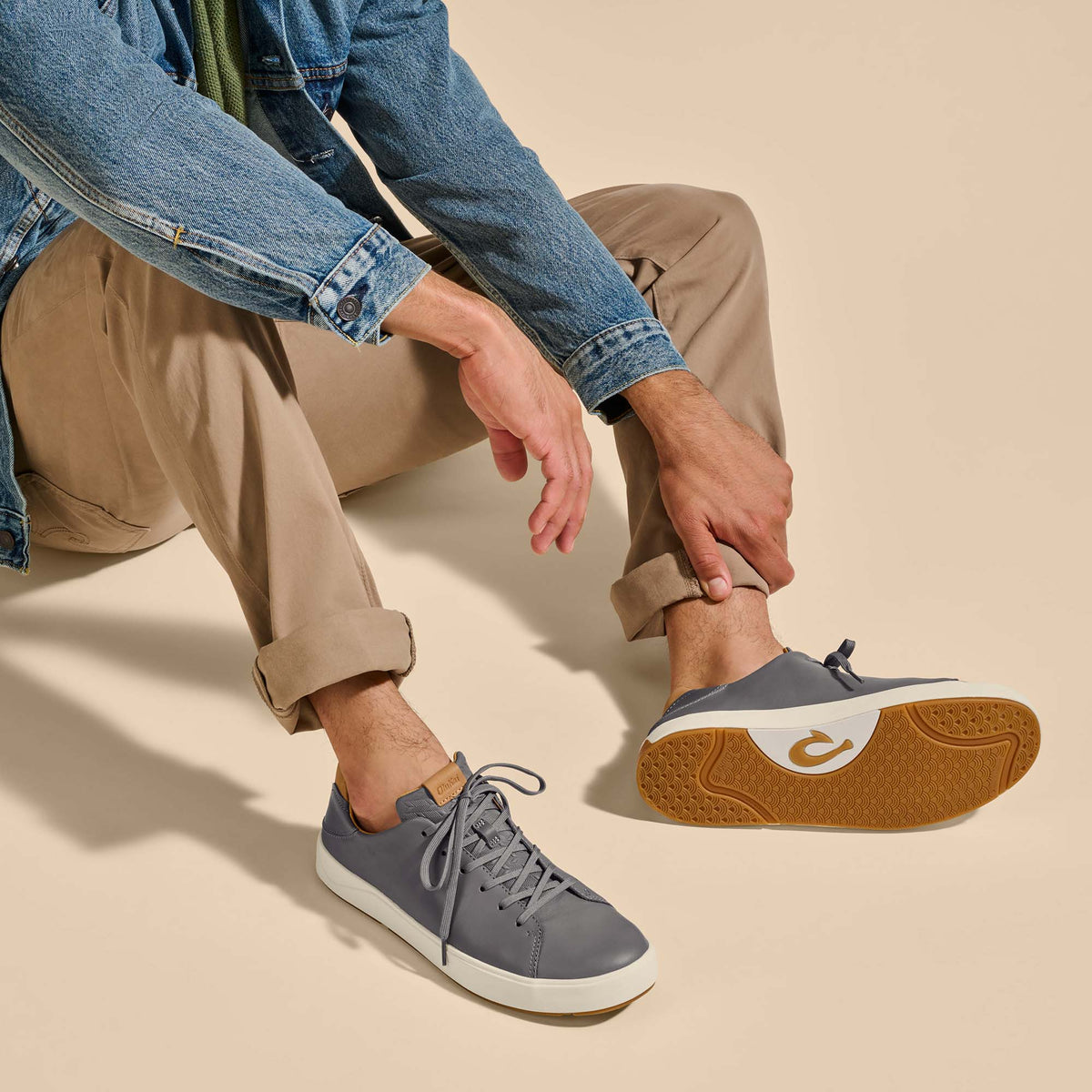 OluKai | Lae‘ahi Lī ‘Ili Men's Leather Sneakers - Stone