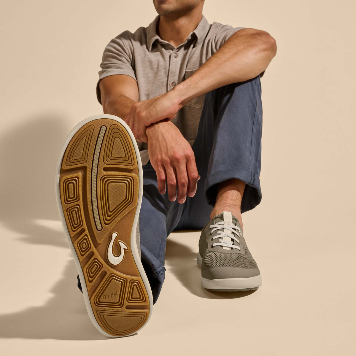 OluKai | Moku Pae Men's Boat Shoes - Clay / Tapa