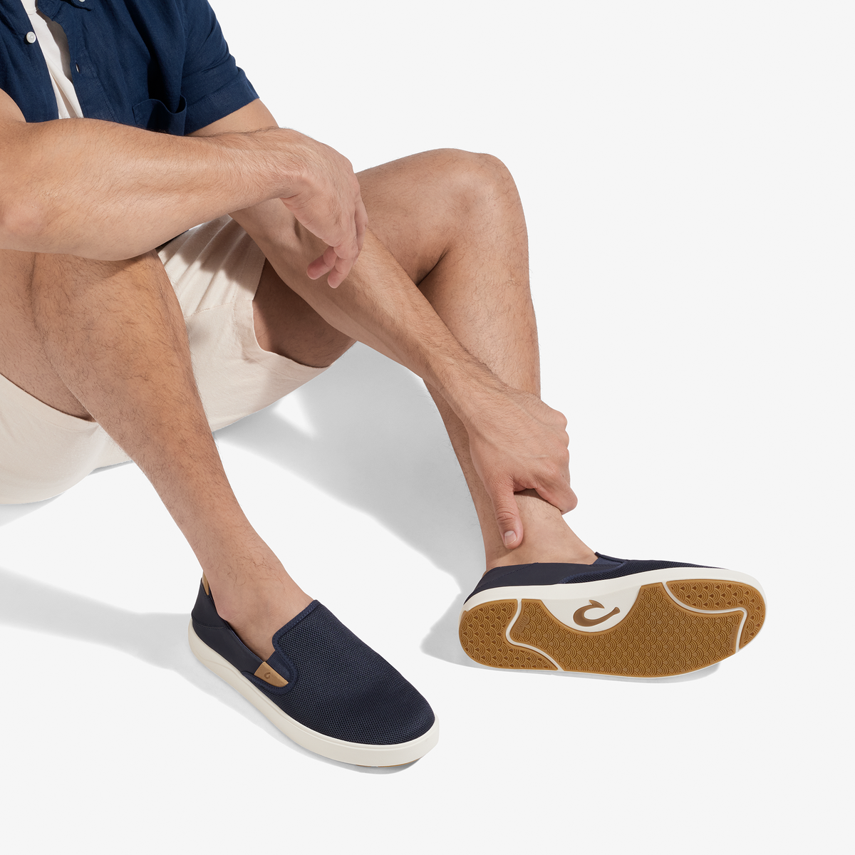 OluKai | Lae'ahi Nui - Trench Blue / Tan