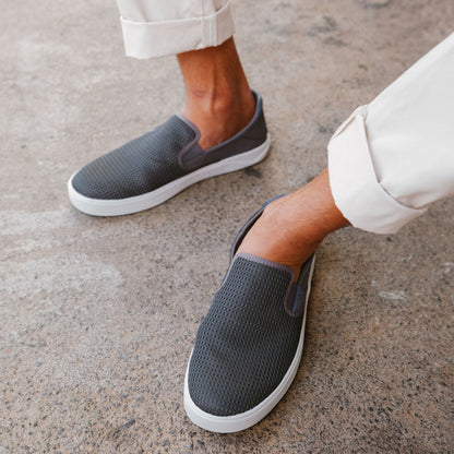 OluKai | Lae‘ahi Men's Slip-On Sneakers - Pavement