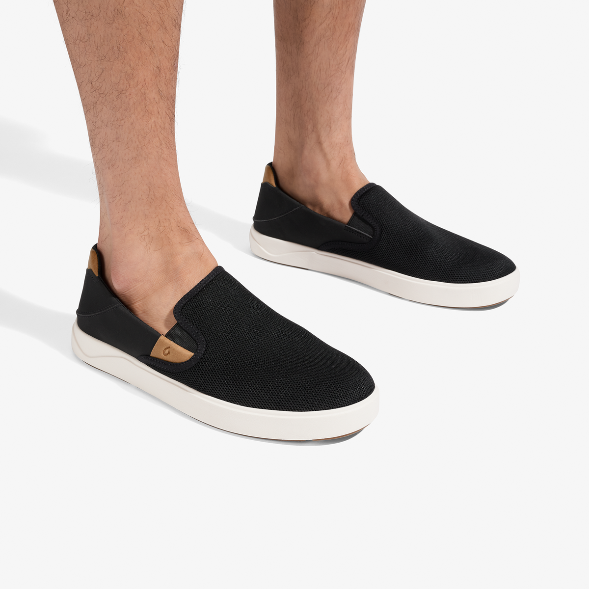 OluKai | Lae'ahi Nui - Black / Tan