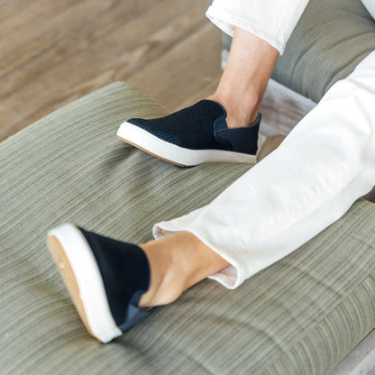 OluKai | Lae‘ahi Men's Slip-On Sneakers - Blue Depth