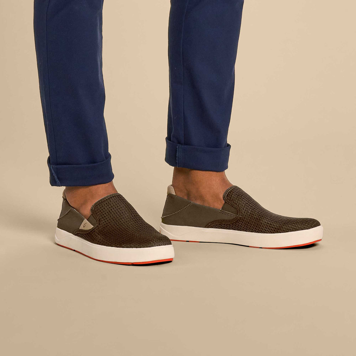 OluKai | Lae‘ahi Men's Slip-On Sneakers - Kona