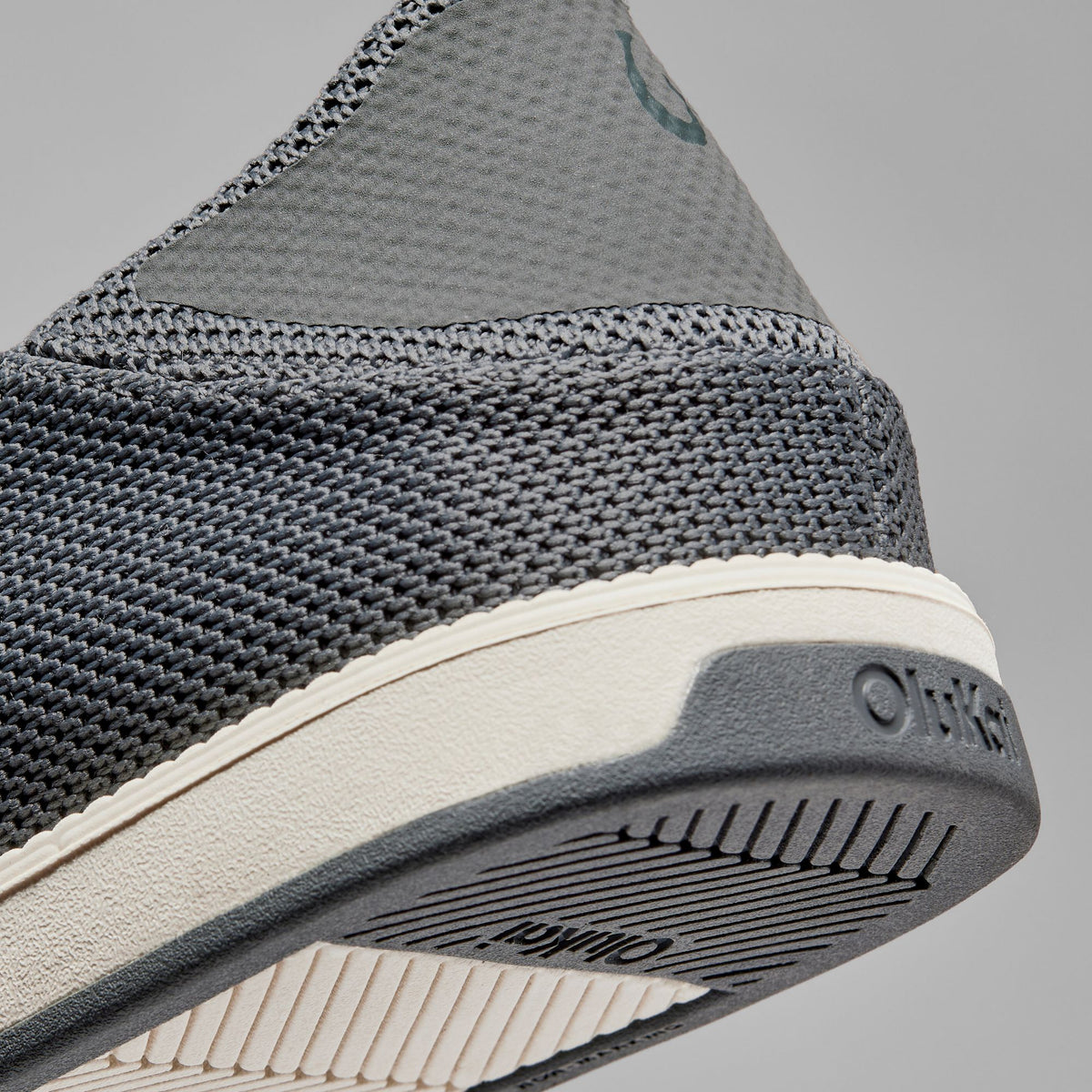 OluKai | Kākaha Mesh Men‘s Slip-On Shoes - Rock