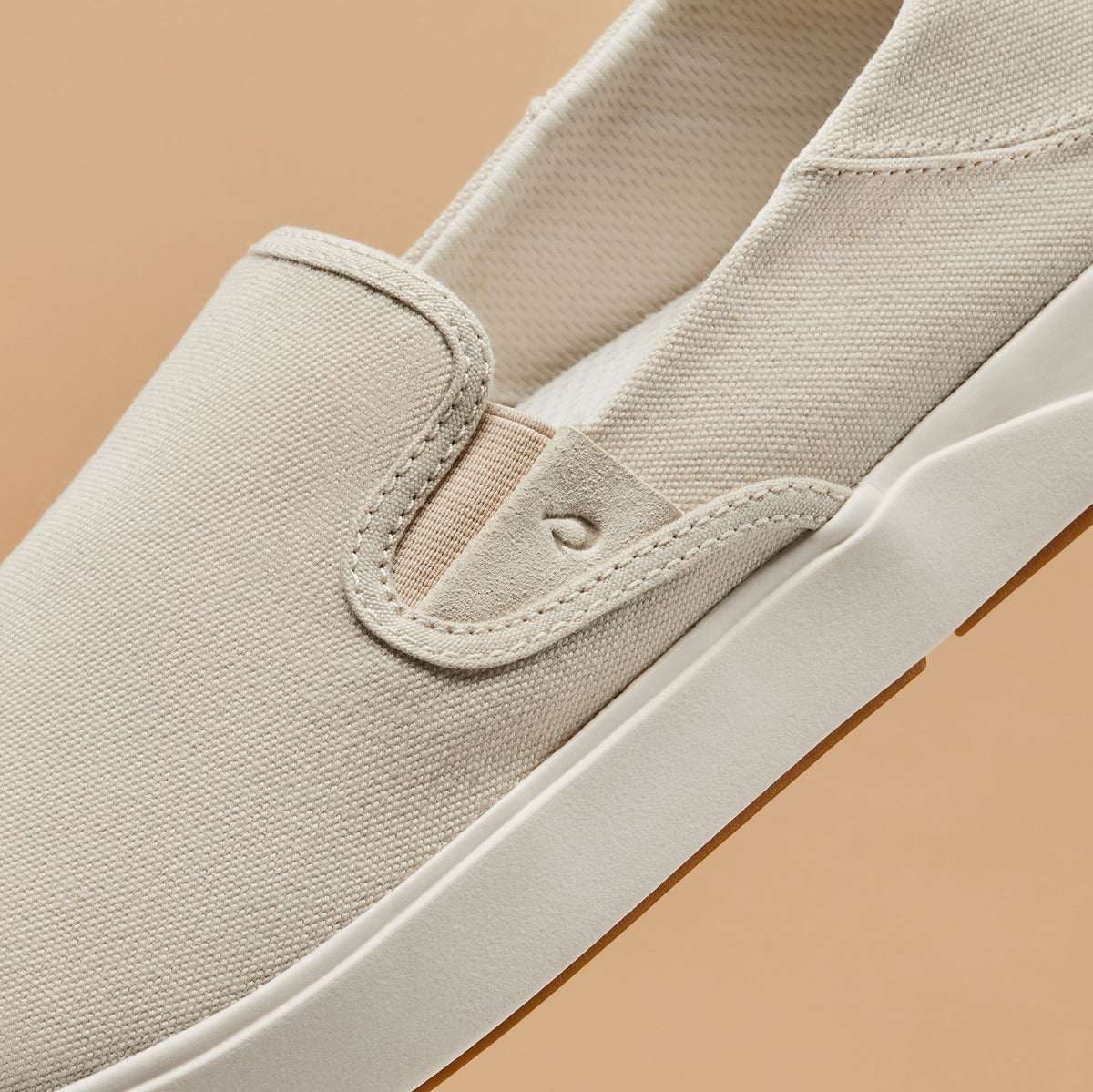 OluKai | Lae‘ahi Men's Slip-On Sneakers - Tapa / Canvas