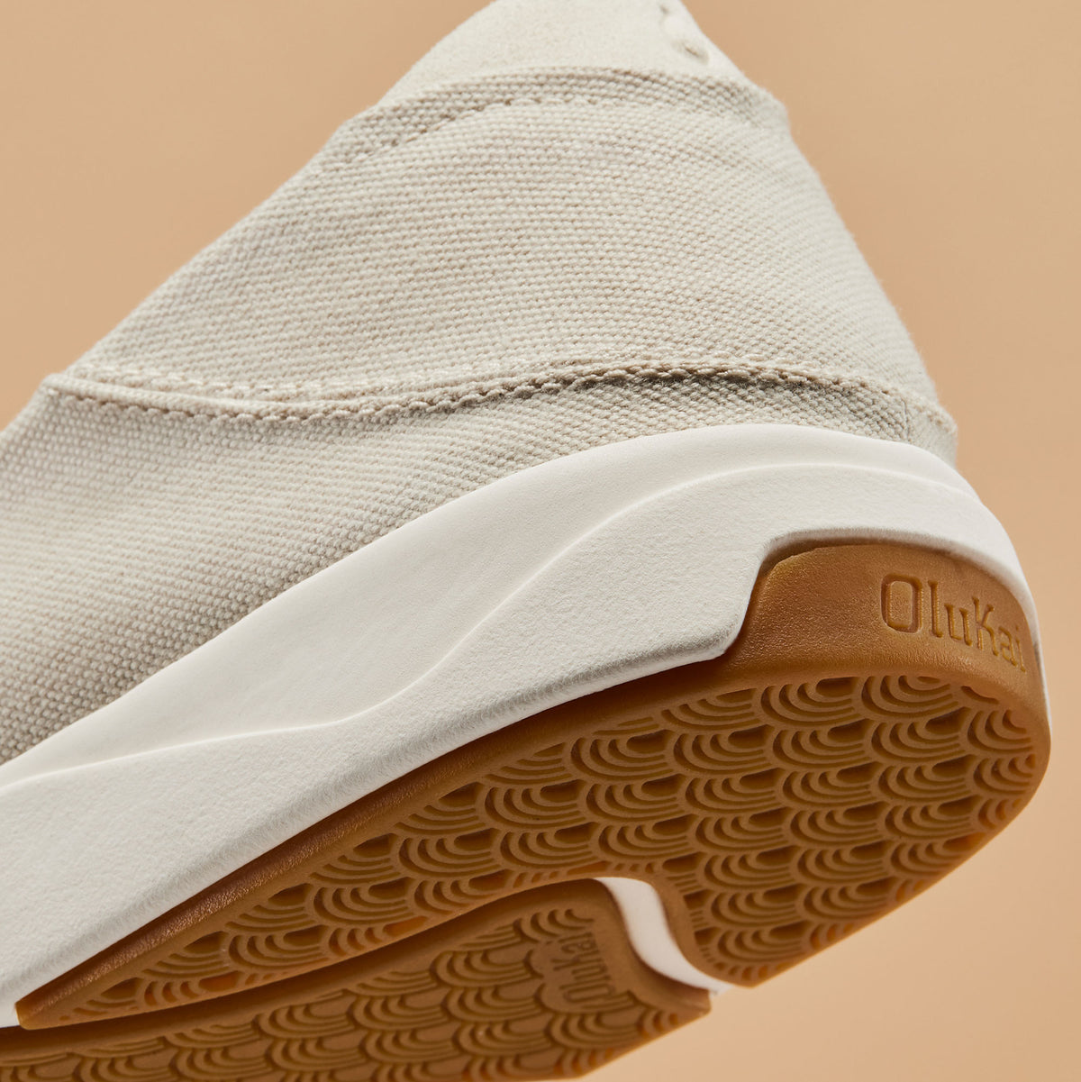 OluKai | Lae‘ahi Men's Slip-On Sneakers - Tapa / Canvas