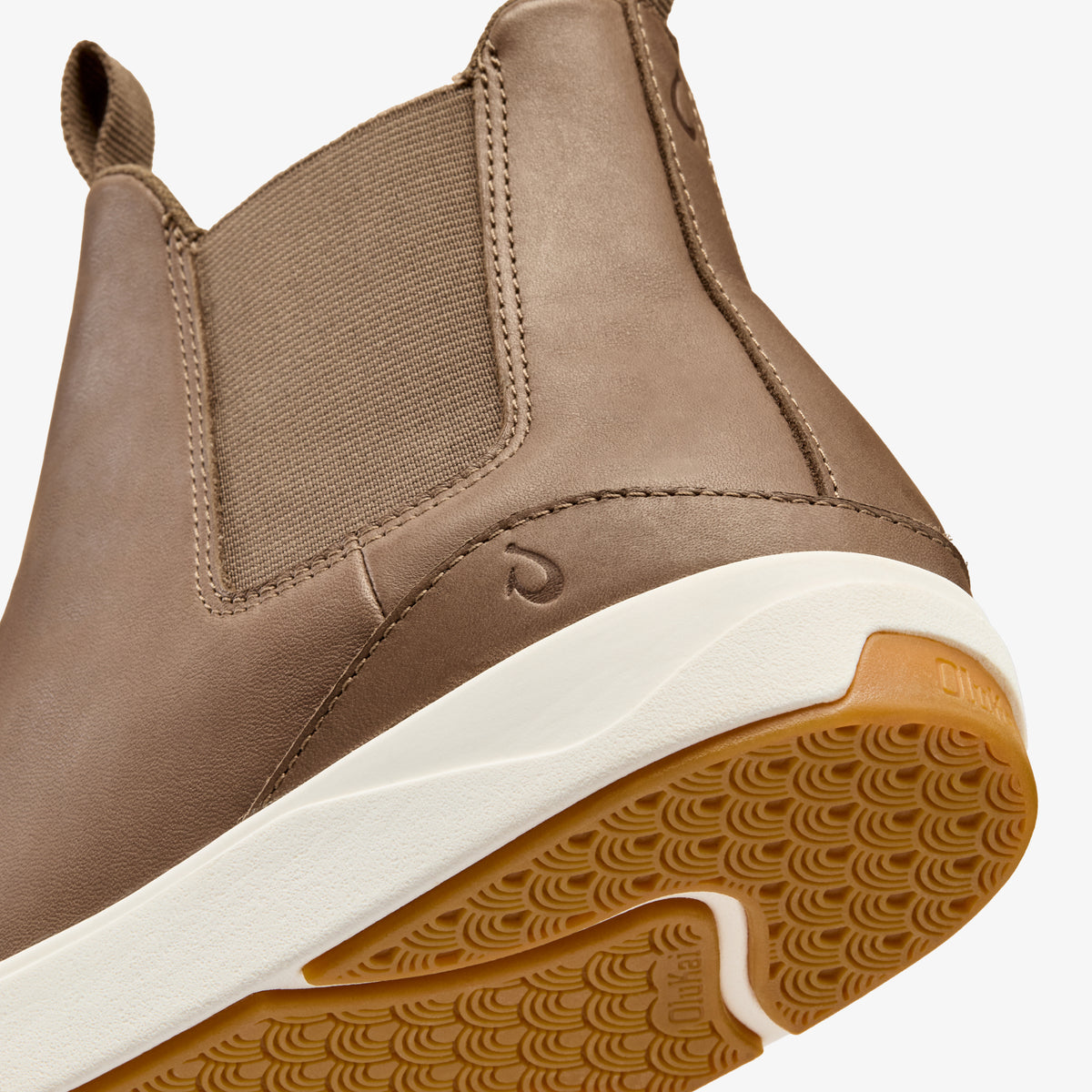 OluKai | Lae'ahi Mid - Mustang / Mustang