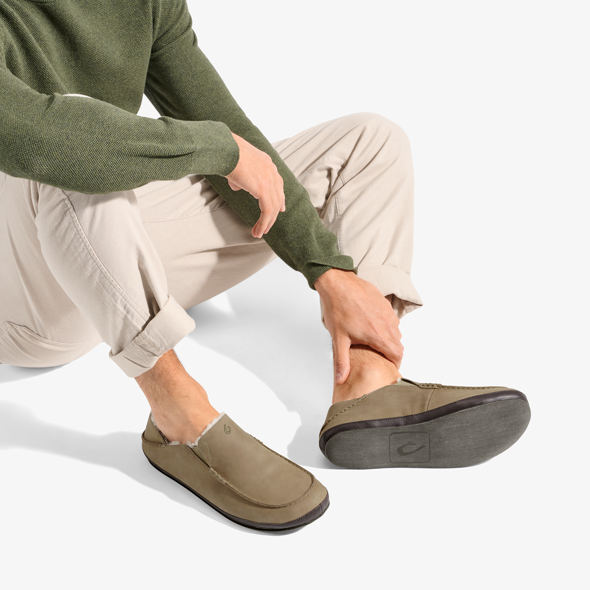 OluKai | Moloā Slipper - Clay / Dk Java
