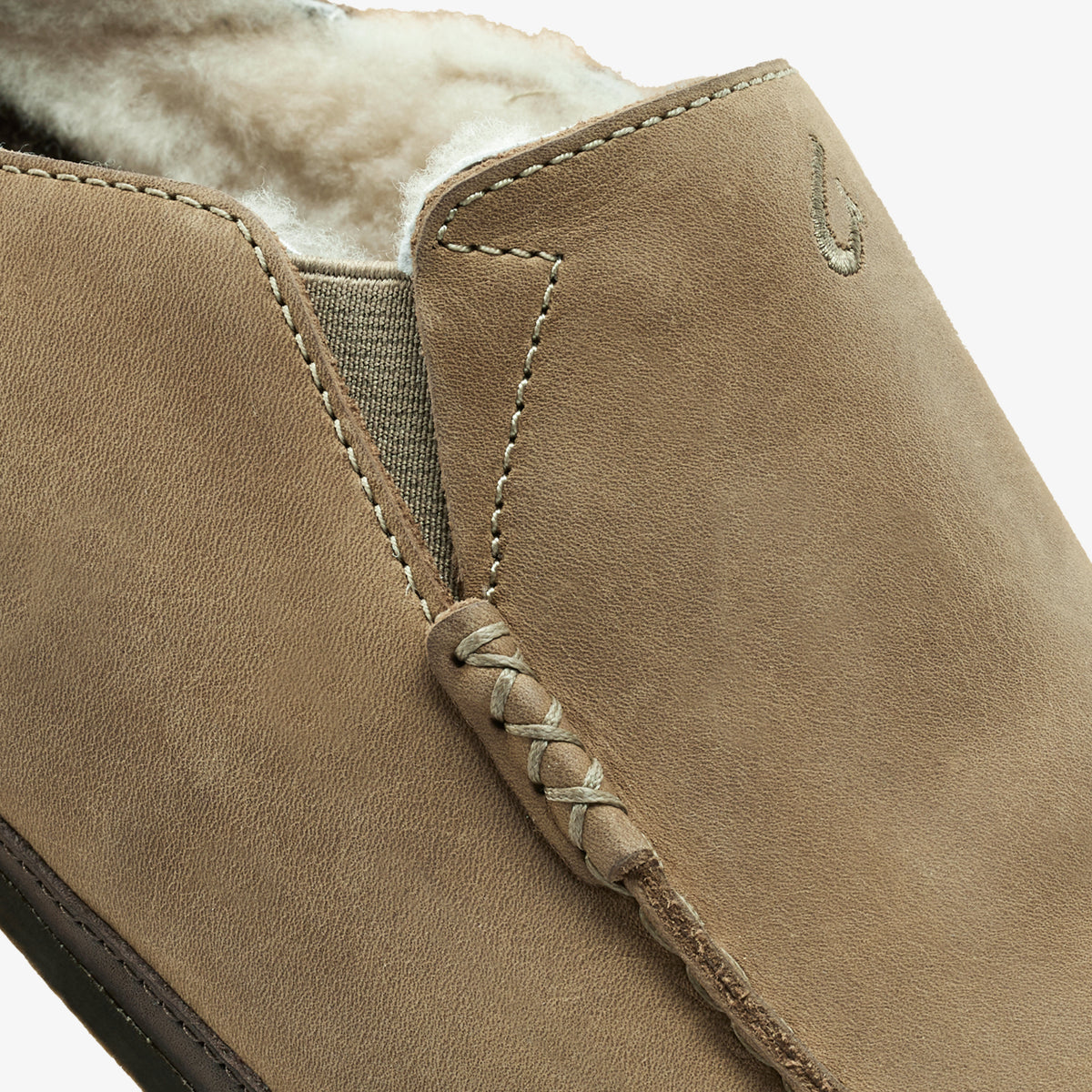 OluKai | Moloā Slipper - Clay / Dk Java