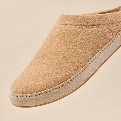 OluKai | Hāmani Hulu Men’s Wool Mule Slippers - Oatmeal