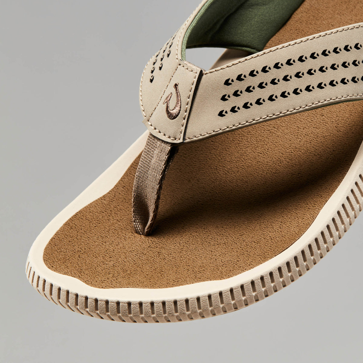 OluKai | Ulele Men's Water-Ready Beach Sandals - Clay / Mustang