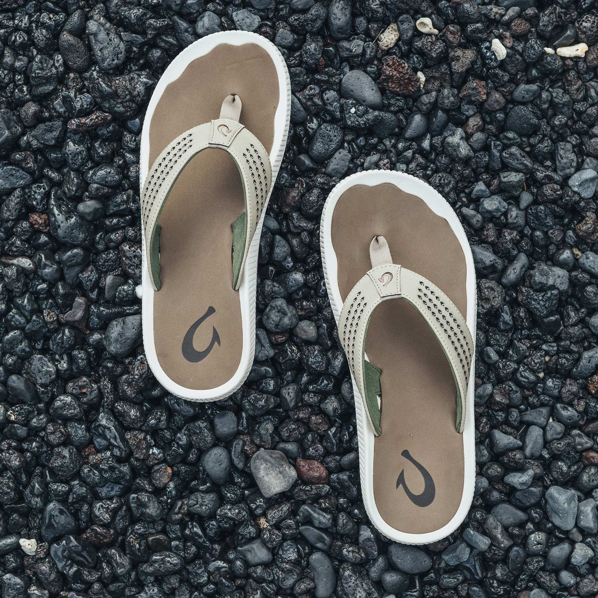 OluKai | Ulele Men's Water-Ready Beach Sandals - Clay / Mustang