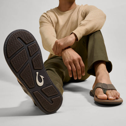 OluKai | Tuahine Men's Waterproof Leather Beach Sandals - Hunter