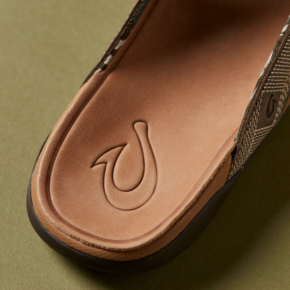 OluKai | Tuahine Men's Waterproof Leather Beach Sandals - Hunter
