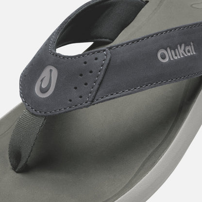 OluKai | Pili - Rock / Ash
