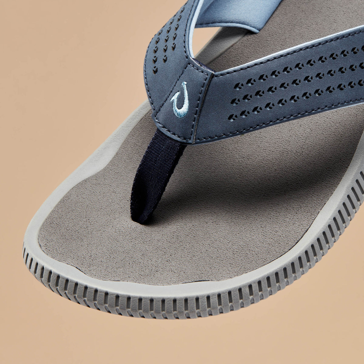 OluKai | Ulele Men's Beach Sandals - Blue Depth / Charcoal
