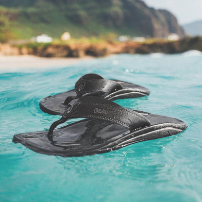 OluKai | ‘Ohana Men's Best Selling Beach Sandals - Black