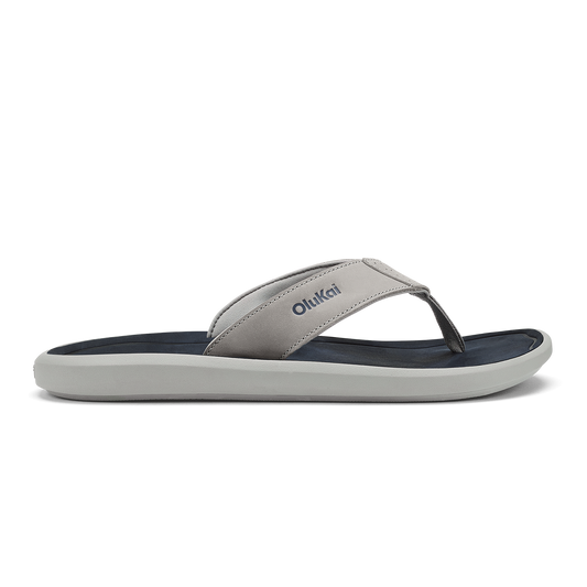 OluKai | Pili Men’s Waterproof Leather Sandals - Ash / Mood Indigo