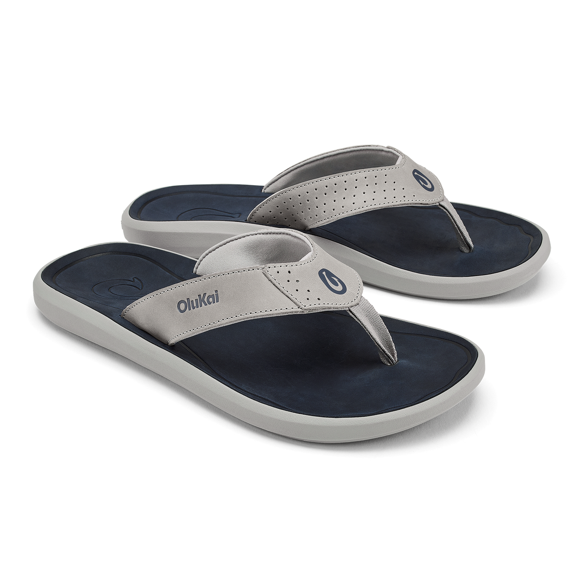 OluKai | Pili Men’s Waterproof Leather Sandals - Ash / Mood Indigo