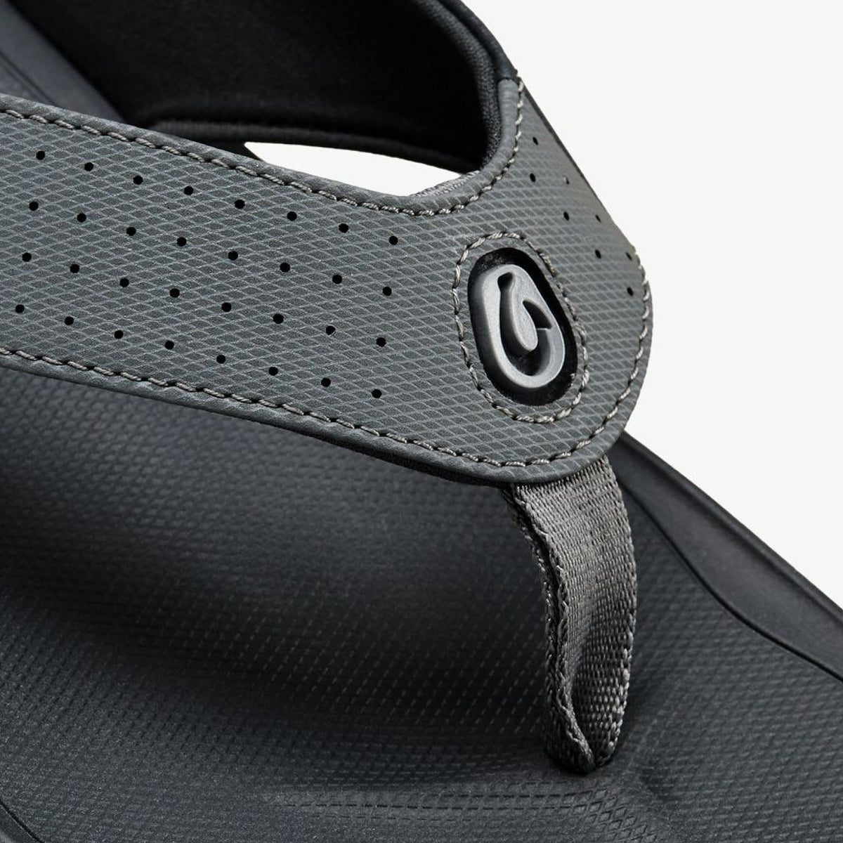 OluKai | Ki‘i Men’s Water Ready Beach Sandals - Rock / Lava Rock