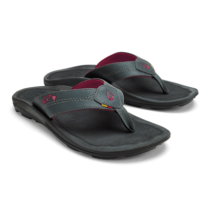 OluKai | Kīpī Men’s Comfortable Beach Sandals - Dark Shadow