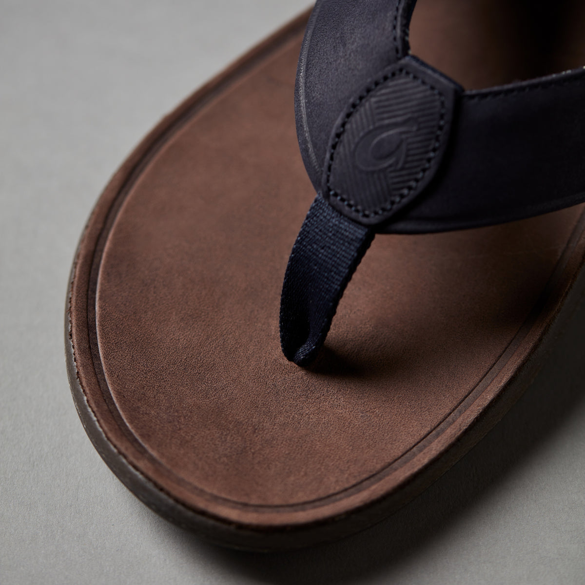 OluKai | Tuahine Men's Waterproof Leather Beach Sandals - Trench Blue
