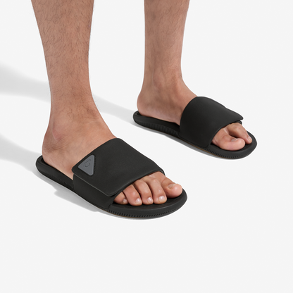 OluKai | Ulele Slide - Lava Rock / Lava Rock
