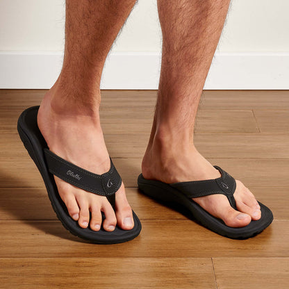 OluKai | OluKai ‘Ohana - Black / Dark Shadow | Men's Beach Sandals