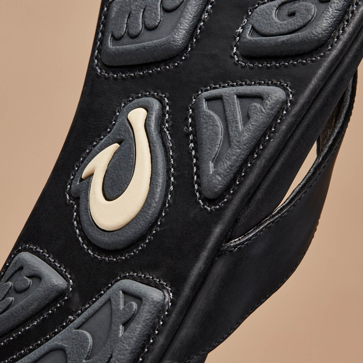 OluKai | Mekila Men's Full-Grain Leather Beach Sandals - Black