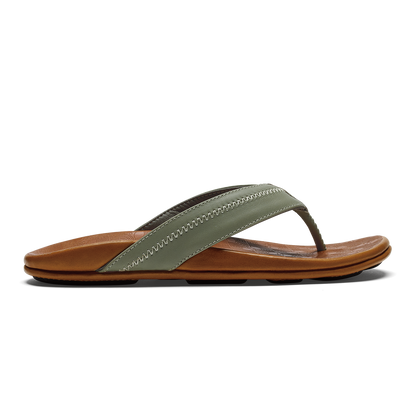 OluKai | Hiapo - Odyssey Grey / Sahara Men’s Leather Beach Sandals