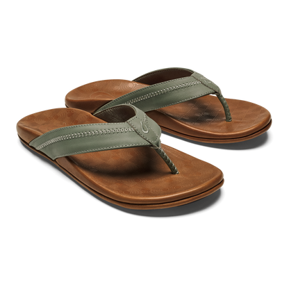 OluKai | Hiapo - Odyssey Grey / Sahara Men’s Leather Beach Sandals