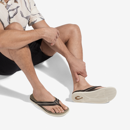 OluKai | Shoreline - Mustang / Clay
