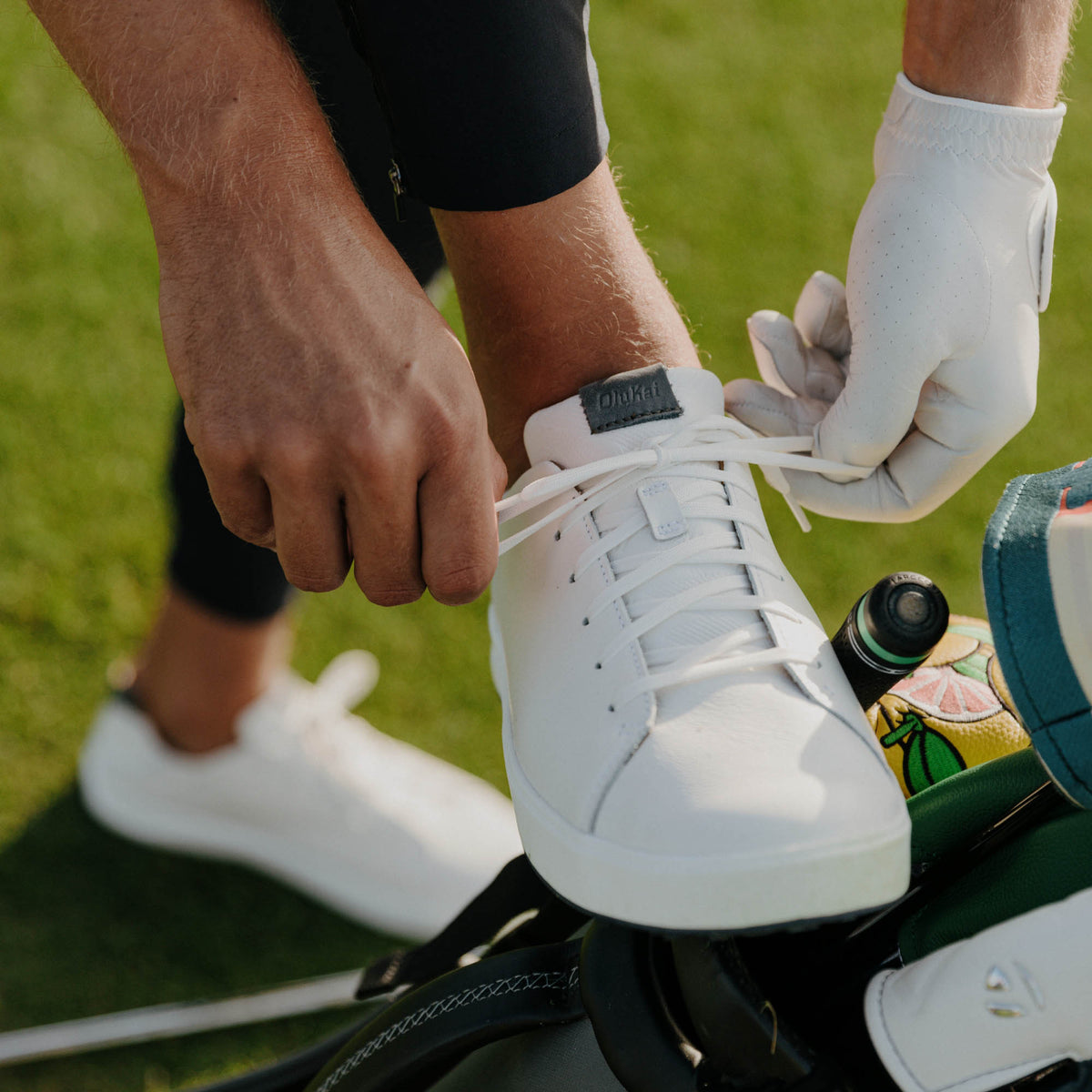 OluKai | Wai‘alae Men’s Waterproof Leather Golf Shoes - White