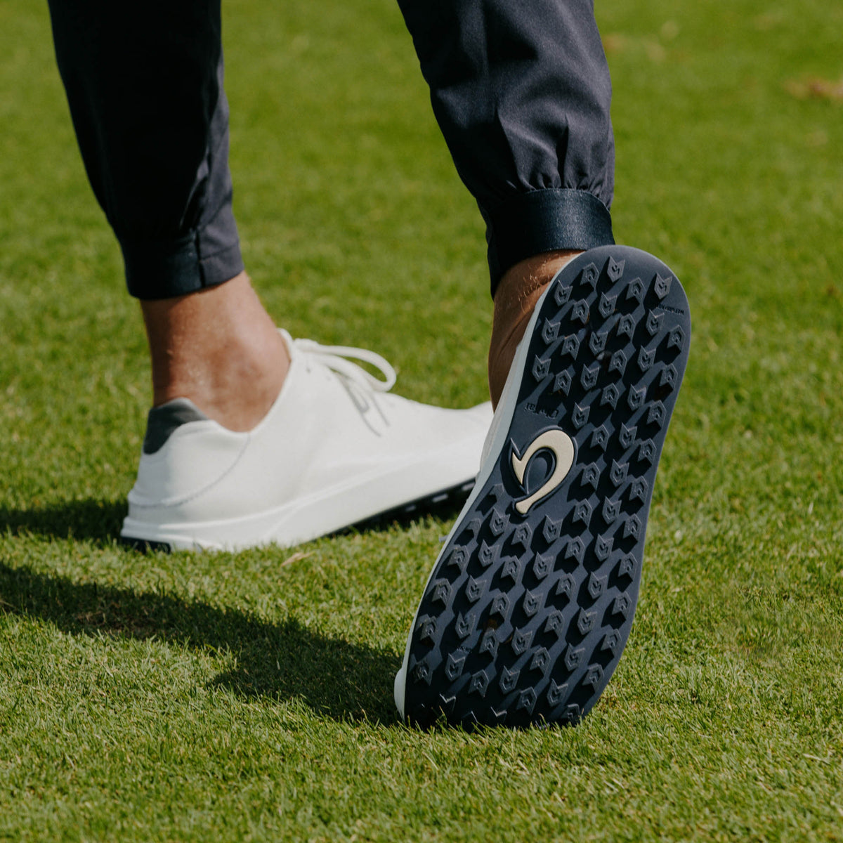 OluKai | Wai‘alae Men’s Waterproof Leather Golf Shoes - White