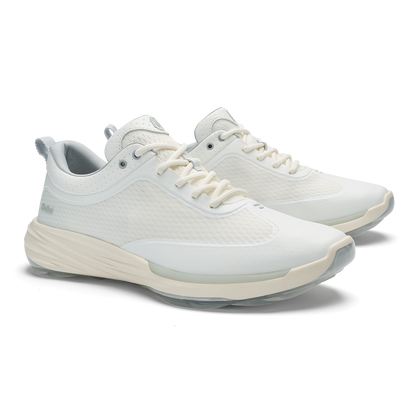 OluKai | Mākena WP - White / White