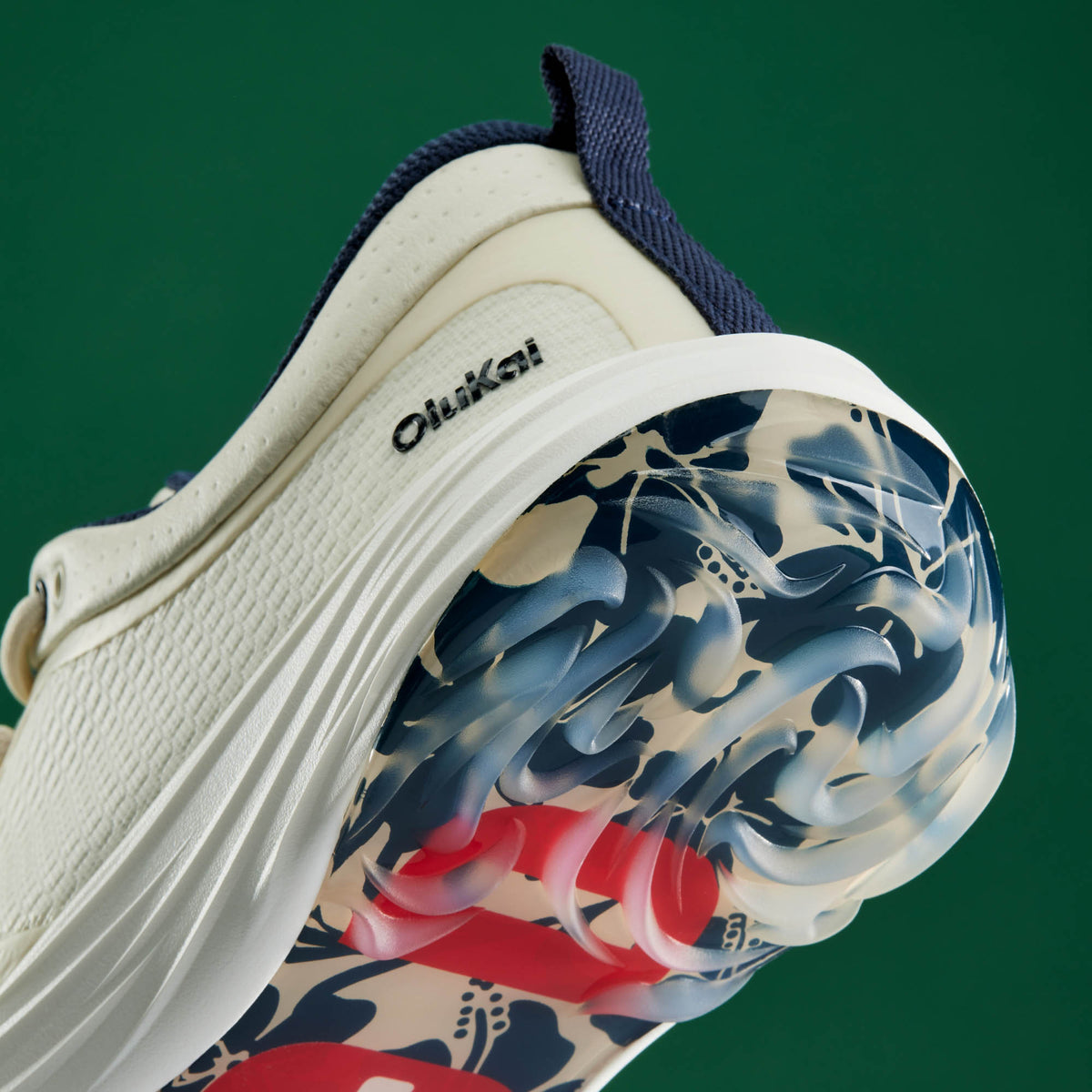 OluKai | Mākena Men’s Waterproof Golf Shoes - White Sand