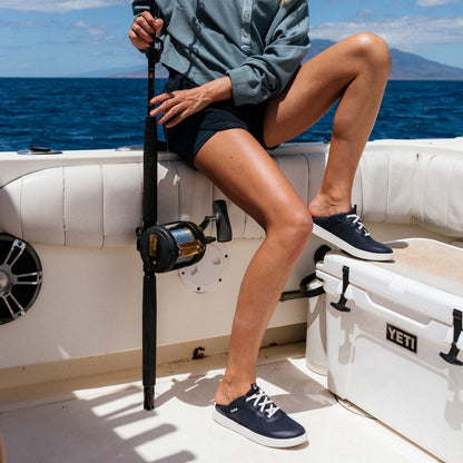 OluKai | Kahakai - Trench Blue / Trench Blue