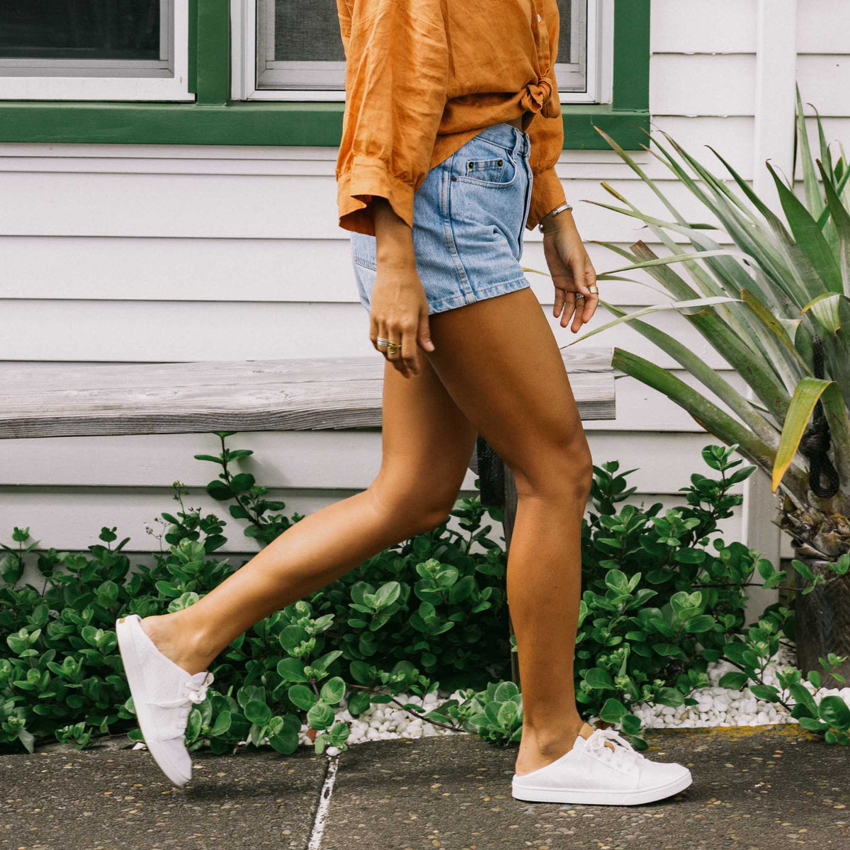 OluKai | Pehuea Lī Women's Sneakers - White