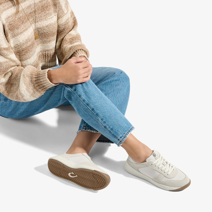 OluKai | Kaulele Mesh - Tapa / White Sand