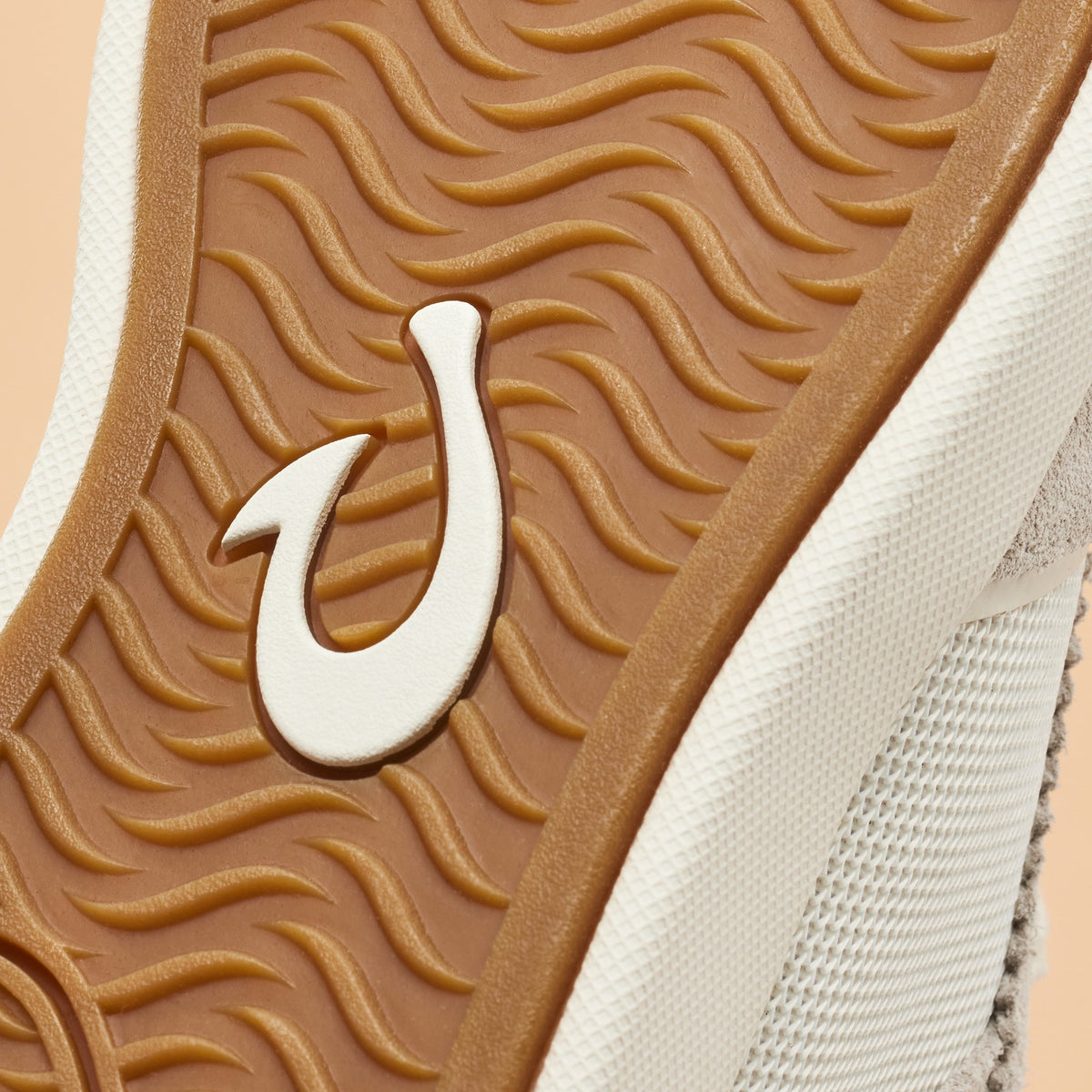 OluKai | Kaulele Mesh - Tapa / White Sand