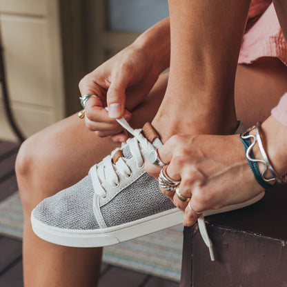 OluKai | Pehuea Lī Women's Lightweight Sneakers - Tapa