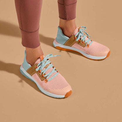 OluKai | Wailuku Women’s Athletic Shoes - Peach / Swell
