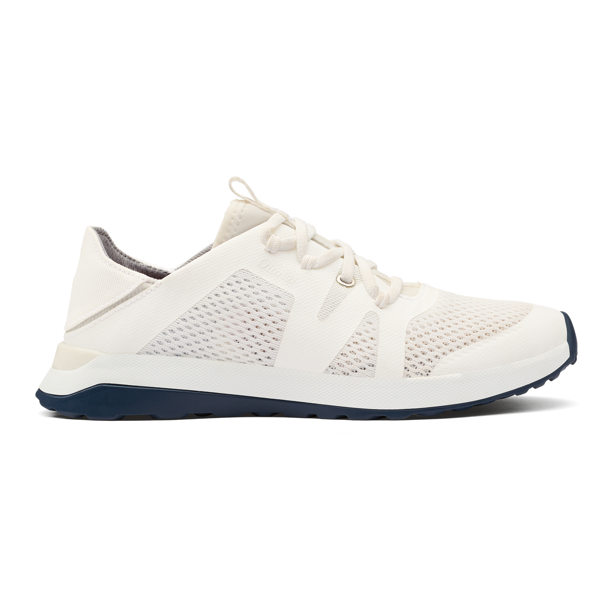 OluKai | Huia Women’s Athleisure Shoes - White
