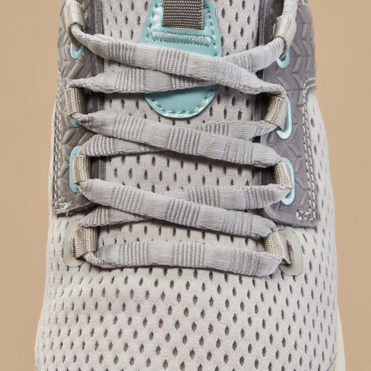 OluKai | Wailuku Women’s Athletic Shoes - Mist Grey
